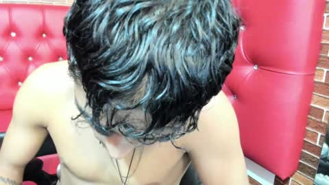 Snapshot of annyeli_bigtits chatting on 01.24.25 annyeli_bigtits online show from 01.24.25