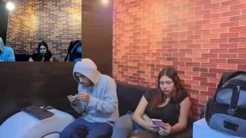 Snapshot of annyeli_bigtits chatting on 12.03.25 annyeli_bigtits online show from 12.03.25