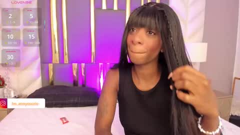 Anny online show from 10.15.25