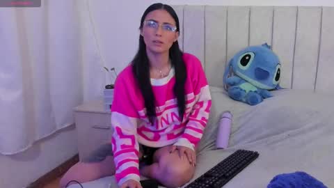 Anny online show from 12.21.25