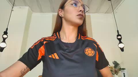 AnnyXhot online show from 06.15.26