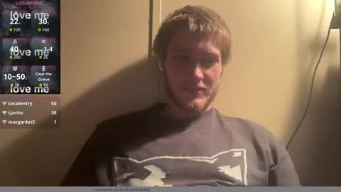 Snapshot of anomalies_ig chatting on 12.18.25 anomalies_ig online show from 12.18.25