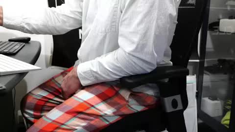 Snapshot of anonycock7 chatting on 02.18.26 D online show from 02.18.26