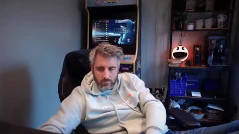 Snapshot of anonymousblokeuk chatting on 03.03.25 anonymousblokeuk online show from 03.03.25