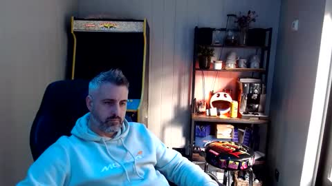 Snapshot of anonymousblokeuk chatting on 09.18.25 anonymousblokeuk online show from 09.18.25