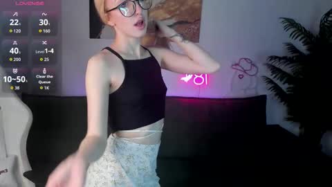 Anora online show from 11.27.25