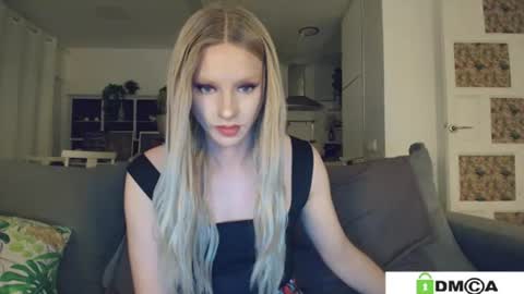 Sexy Ladybug online show from 06.12.26