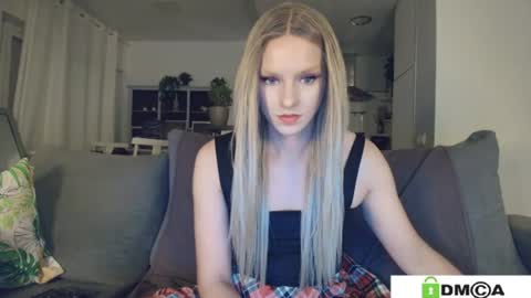 Sexy Ladybug online show from 06.19.26