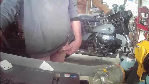 Snapshot of anotherbaldy chatting on 11.15.25 anotherbaldy online show from 11.15.25