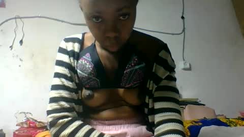 Snapshot of anouskaaa chatting on 09.11.25 anouskaaa online show from 09.11.25