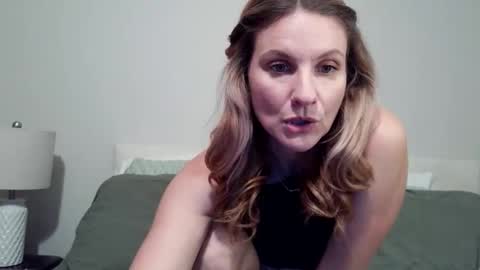 heyitsansley online show from 04.19.26