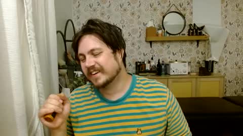 Snapshot of answer4242 chatting on 09.23.25 Answer4242 online show from 09.23.25