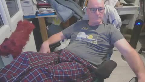 Snapshot of antares590 chatting on 03.10.25 antares590 online show from 03.10.25