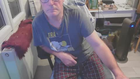 Snapshot of antares590 chatting on 03.12.25 antares590 online show from 03.12.25