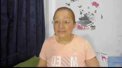 Snapshot of anthonela_mature_ chatting on 09.21.25 anthonela_mature_ online show from 09.21.25