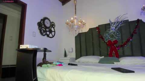 anthonela online show from 12.22.25