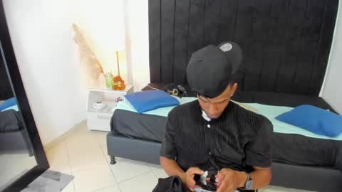       online show from 02.18.25