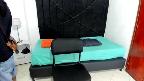       online show from 09.20.25