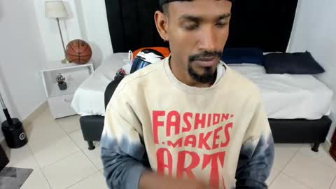       online show from 10.03.25