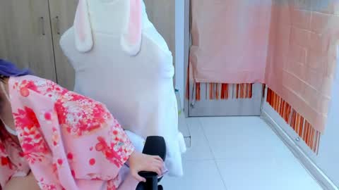 Snapshot of anto_sweet18 chatting on 06.07.26 My birthday is on december 2nd surprise me with a gift from my amazonlist online show from 06.07.26