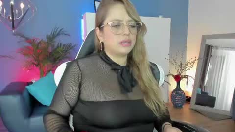 Antonella online show from 06.20.26