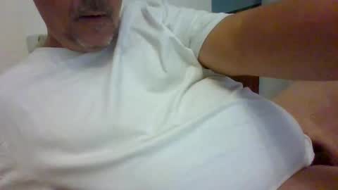 Snapshot of antoinemonaco8 chatting on 10.19.25 antoinemonaco8 online show from 10.19.25