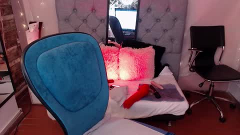 antolyh_c online show from 03.14.26