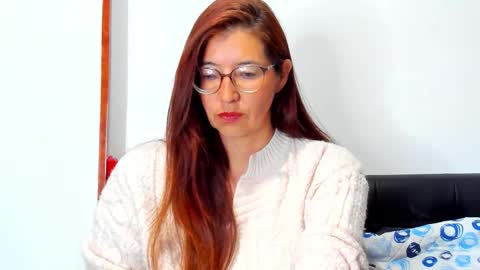 Snapshot of antoneella__ chatting on 02.14.26 Antonella online show from 02.14.26