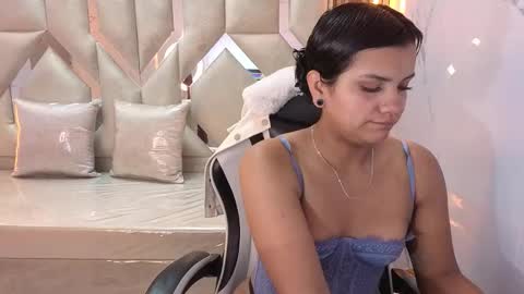 Antonela online show from 11.29.25