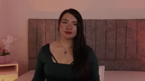 Snapshot of antonella_1998_ chatting on 06.16.26 Antonella online show from 06.16.26