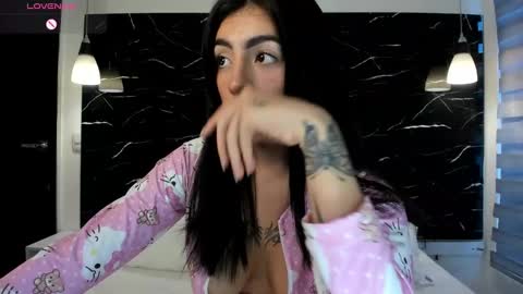 Antonella online show from 03.10.25