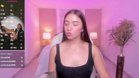  Antonella Grayy  online show from 04.22.26