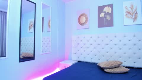 Antonella online show from 12.28.24