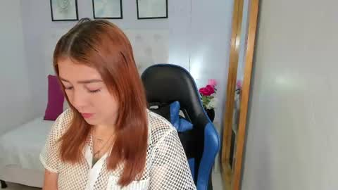 Antonella Moon 7 online show from 07.29.26