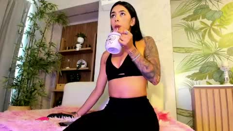 Antonella Rossi online show from 04.30.26