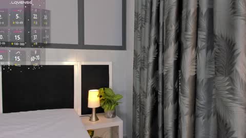  Antonellaa  online show from 01.09.25