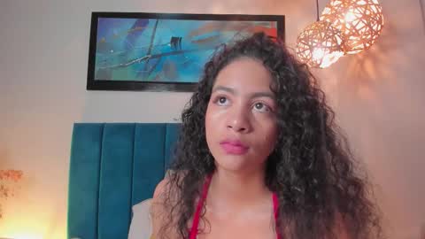 Snapshot of antonellahall_ chatting on 11.05.25 AntonellaHall online show from 11.05.25