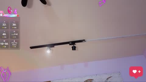 Snapshot of antonellastar24_ chatting on 06.25.26 Antonella online show from 06.25.26