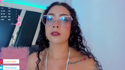 A N T O N E L L E  online show from 02.11.25