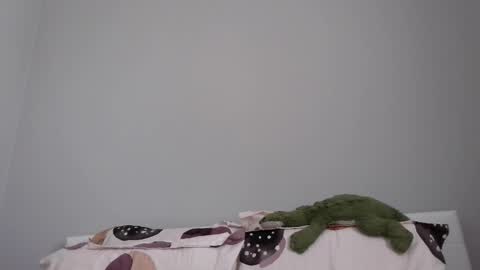 Antonia online show from 03.12.25