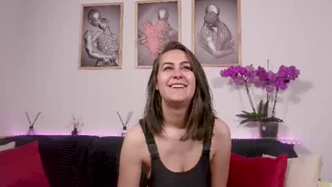 Antonia online show from 06.10.26