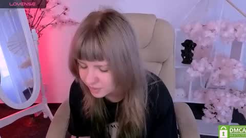 Snapshot of antonia_ferrero chatting on 09.20.25 antonia_ferrero online show from 09.20.25