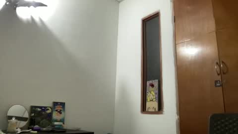 Snapshot of antoniabloom chatting on 02.02.25 Antonia online show from 02.02.25