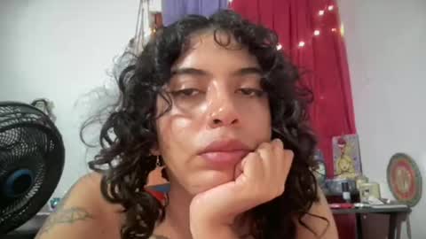 Snapshot of antoniabloom chatting on 12.03.25 Antonia online show from 12.03.25