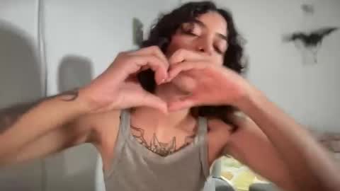 Snapshot of antoniabloom chatting on 02.12.26 Antonia online show from 02.12.26