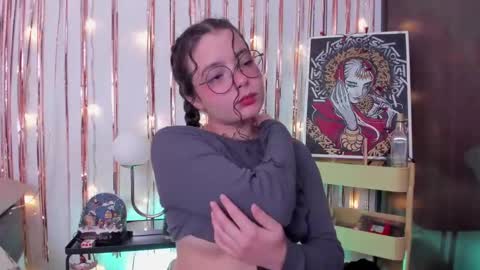 Antonia online show from 12.20.24