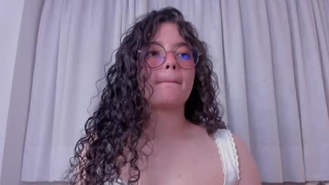 Antonia online show from 03.02.25