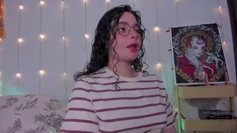 Antonia online show from 10.12.25