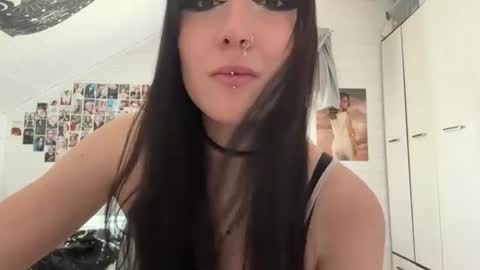 Claire online show from 06.09.26
