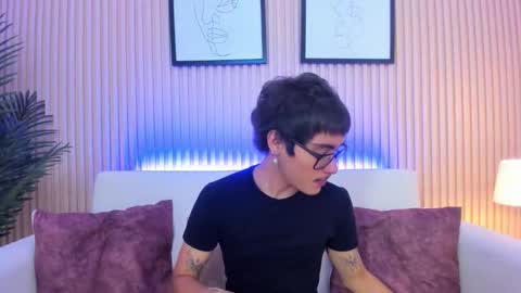 Antonio online show from 12.02.25